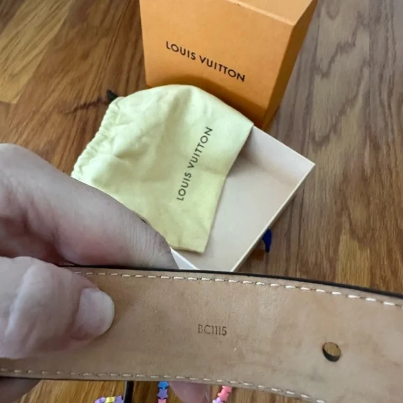 Louis Vuitton belt - Picture 4 of 4